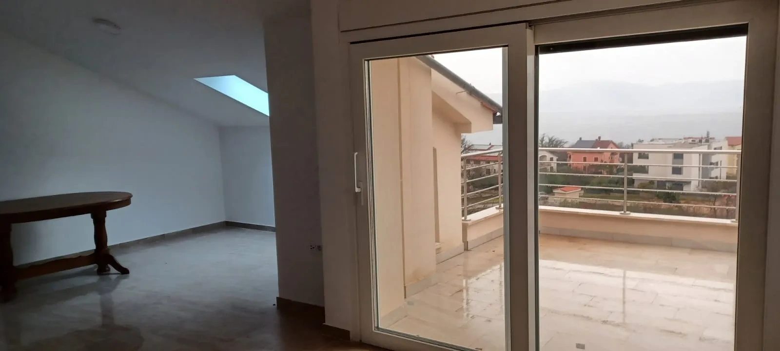 New quality apartment with the sea view